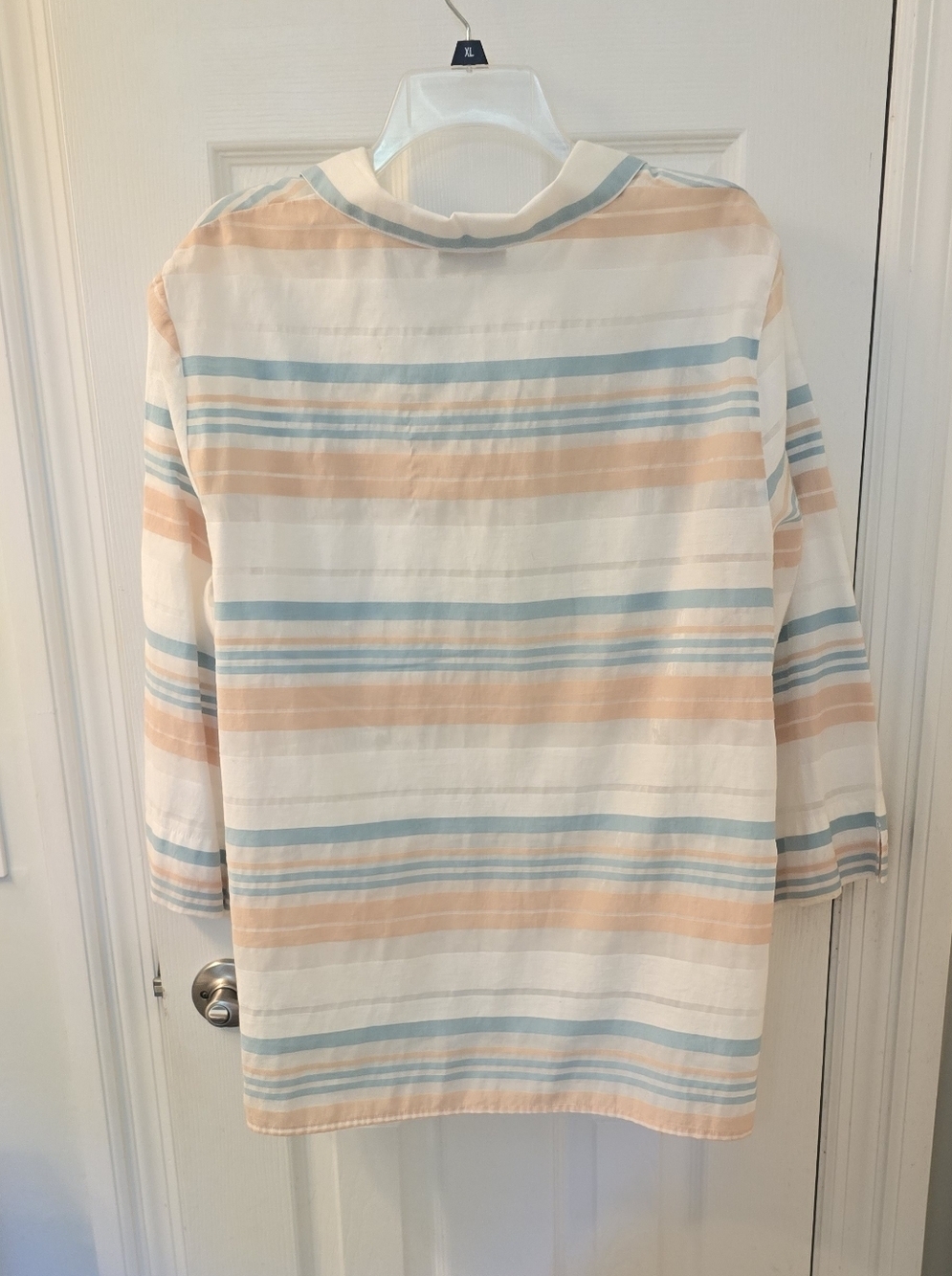 Alfred Dunner Cream Button-Up Shirt with Peach & Blue Stripes, Size 18W (310) - Picture 2 of 8